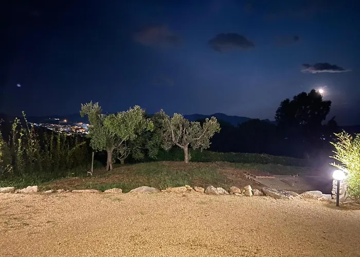 La Pausa 3*